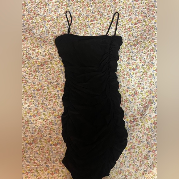 Black Scrunch Dress Long - Picture 2 of 3